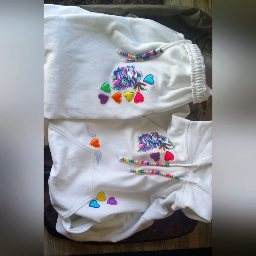 White custom made women's or girls sweat suit in size small runs baggy!